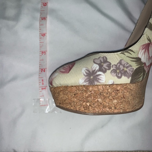Aldo Floral Print Platform Heel - Picture 7 of 7